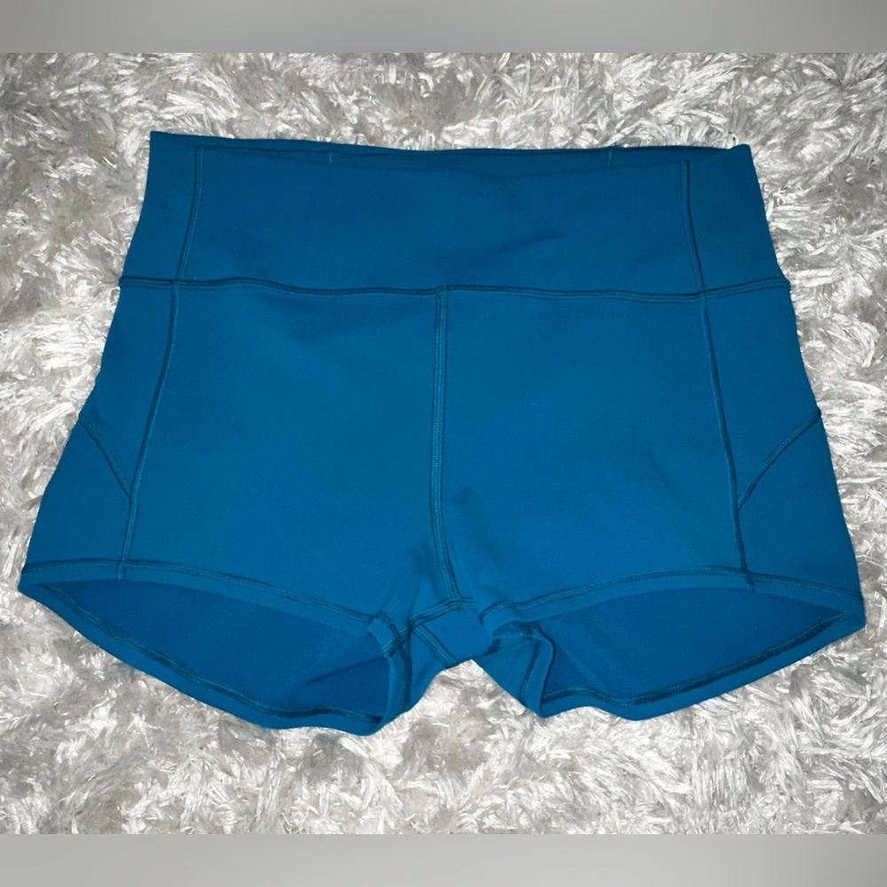 Lululemon In Movement Short 2.5”